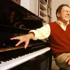 tom lehrer wife, tom lehrer songs, tom lehrer family, tom lehrer death, tom lehrer books, tom lehrer best songs